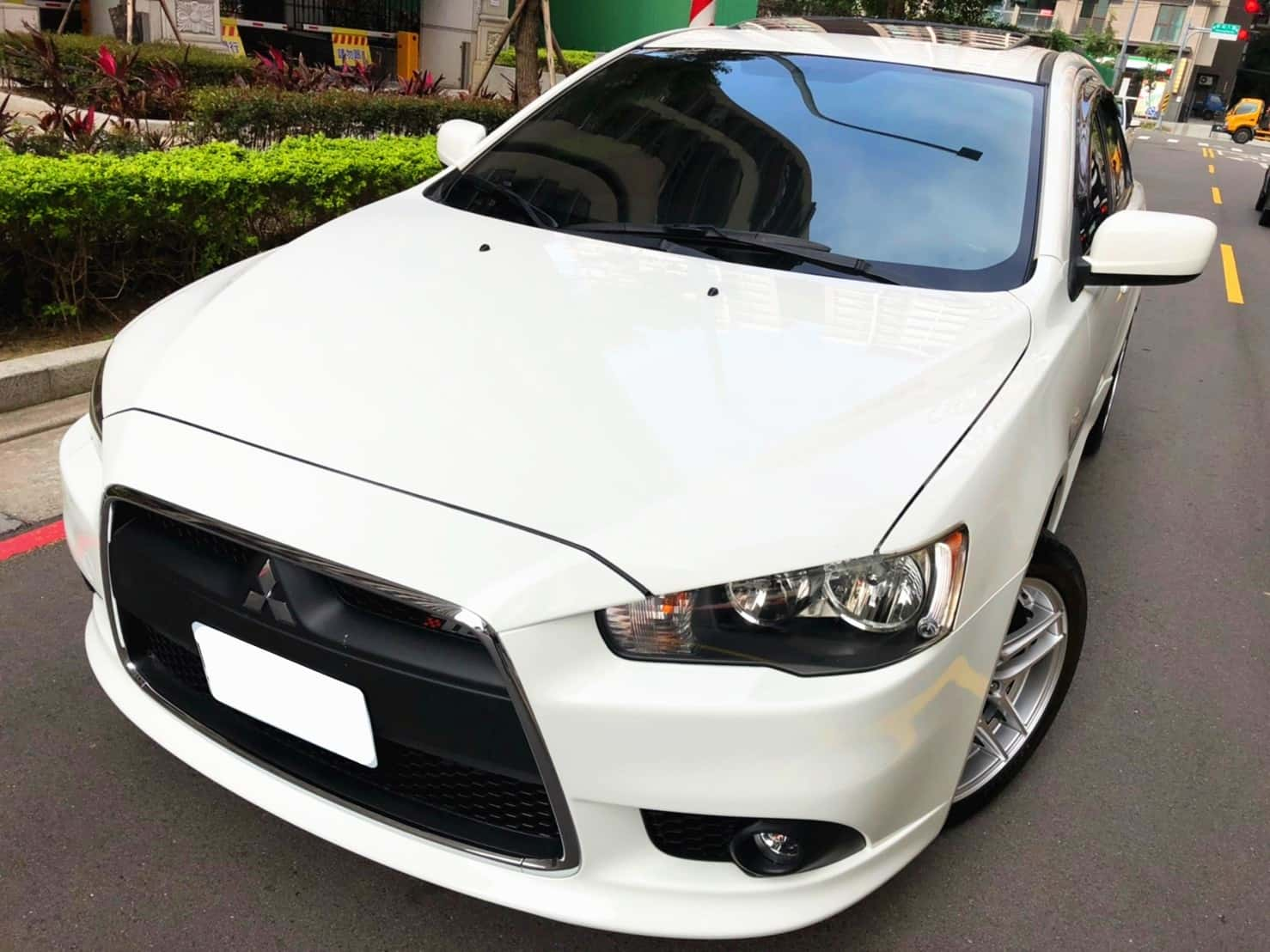 Mitsubishi Fortis